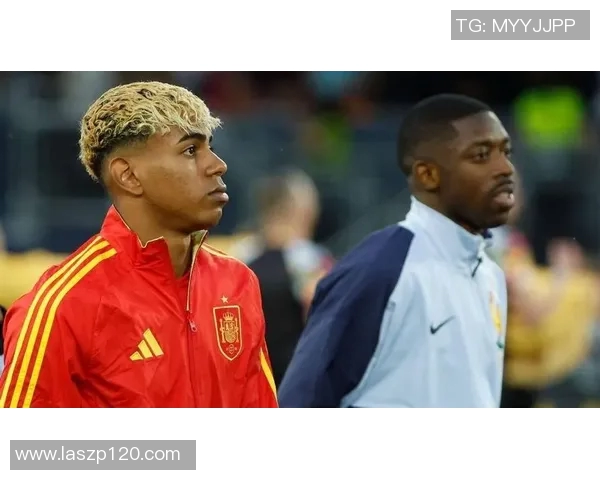 登贝莱在赛场上的华丽表现与未来发展潜力的深度分析与探讨