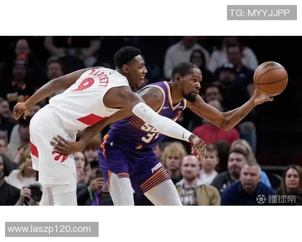 雷霆与热火激战正酣杜兰特能否带领球队逆袭胜利之路
