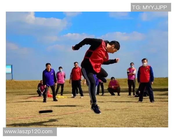 对话黄敏：探索飞盘运动背后的激情与坚持之路MBA