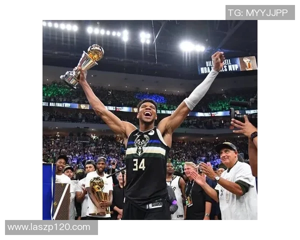 2020年NBA常规赛雄鹿队与雷霆队精彩对决回顾与分析