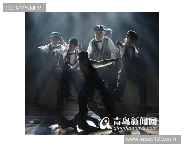 武汉攀岩队在世界街舞大赛中以68分稳居积分榜首位